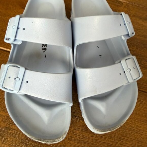 Blue Birkenstocks size 8 Waterproof - Picture 3 of 4